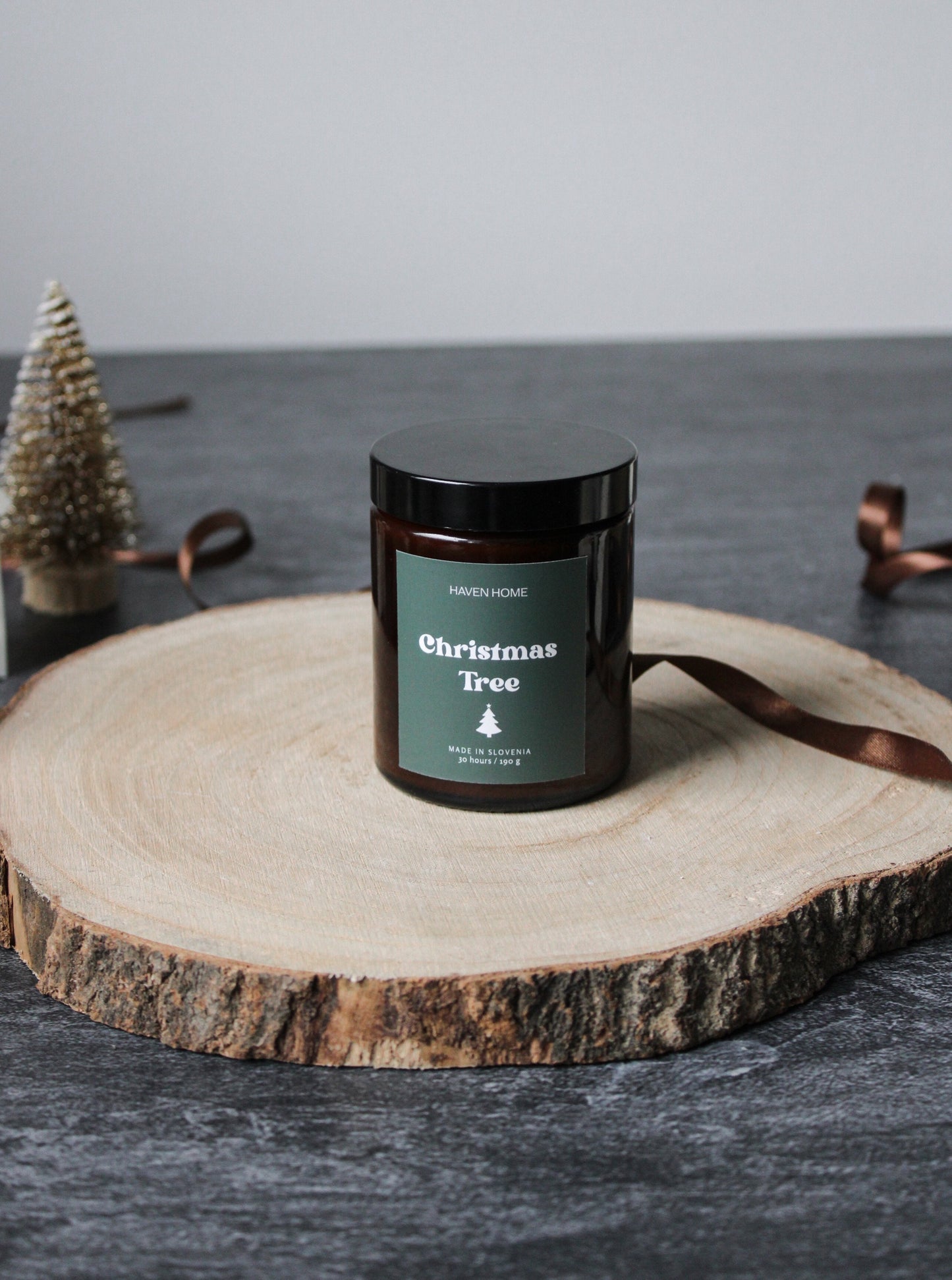 Dišeča sveča "Christmas Tree", 190g